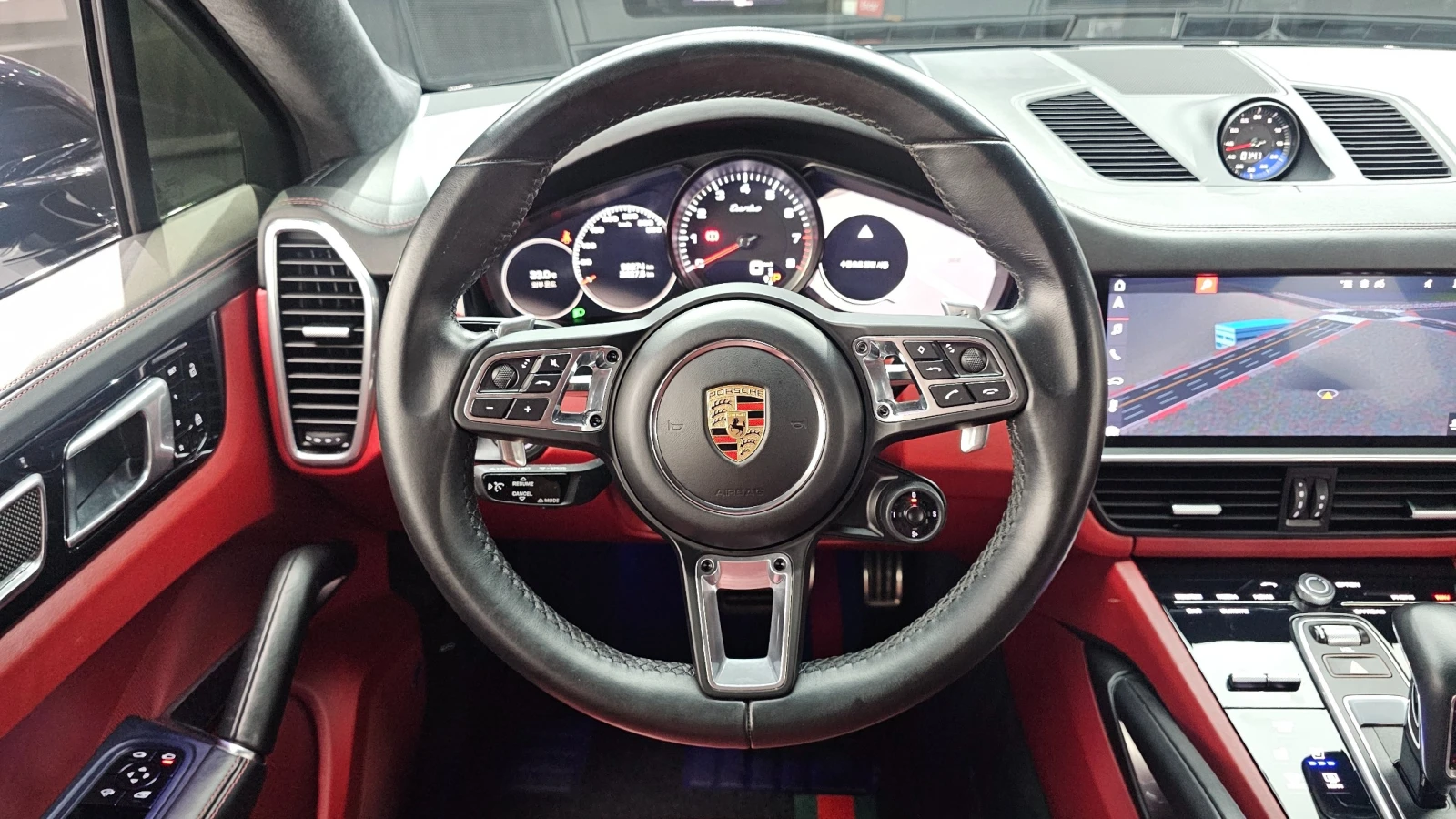 Porsche Cayenne Turbo Coupe, снимка 13 - Автомобили и джипове - 56164524