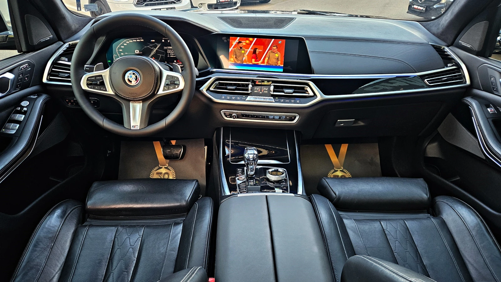 BMW X7 M50D/SWAROVSKI/��������/��������/7�����/�Vx3/PANO/ | Mobile.bg � ����������� 7