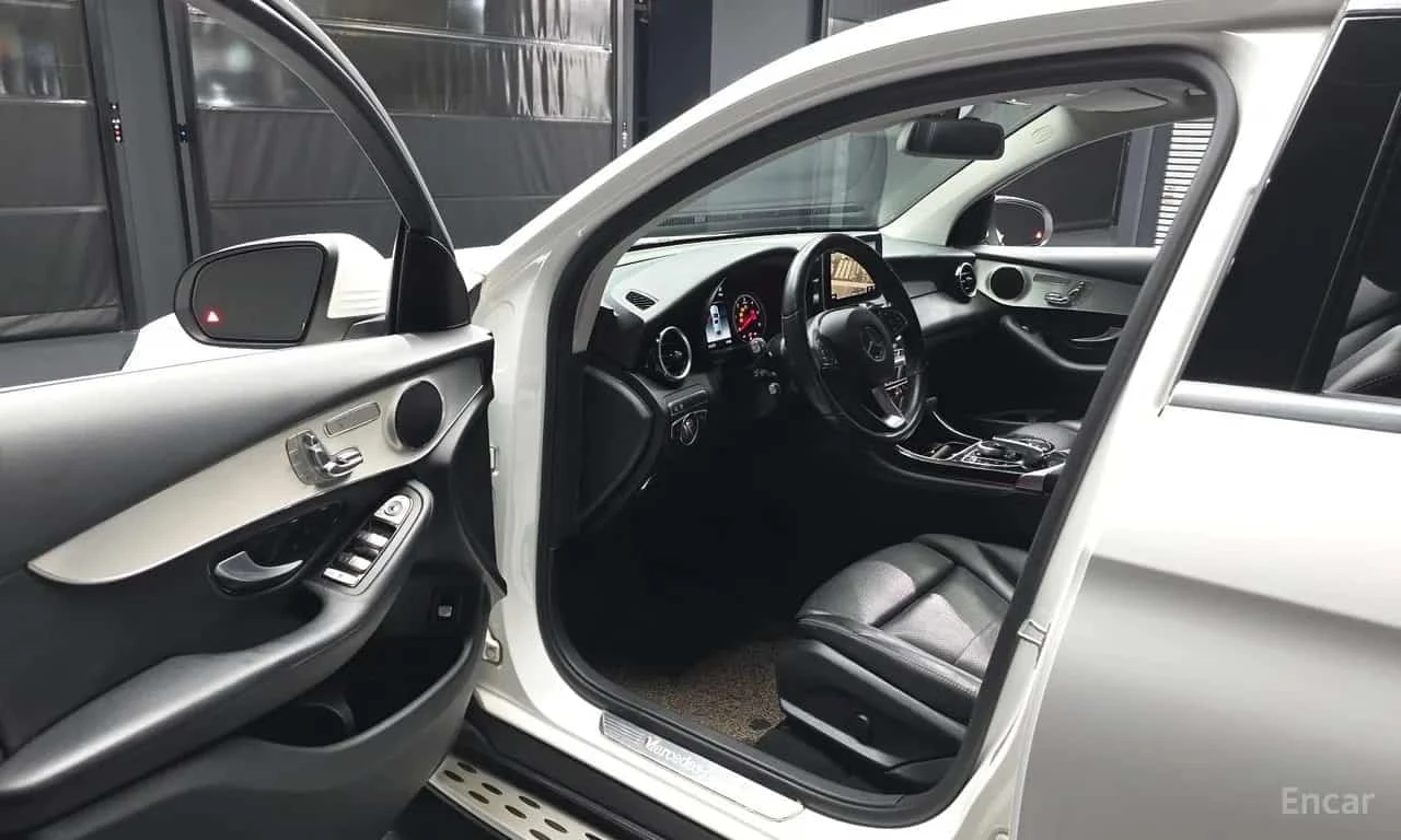 Mercedes-Benz GLC * GLC220 d 4MATIC Coupe * ���� �� �� | Mobile.bg � ����������� 6