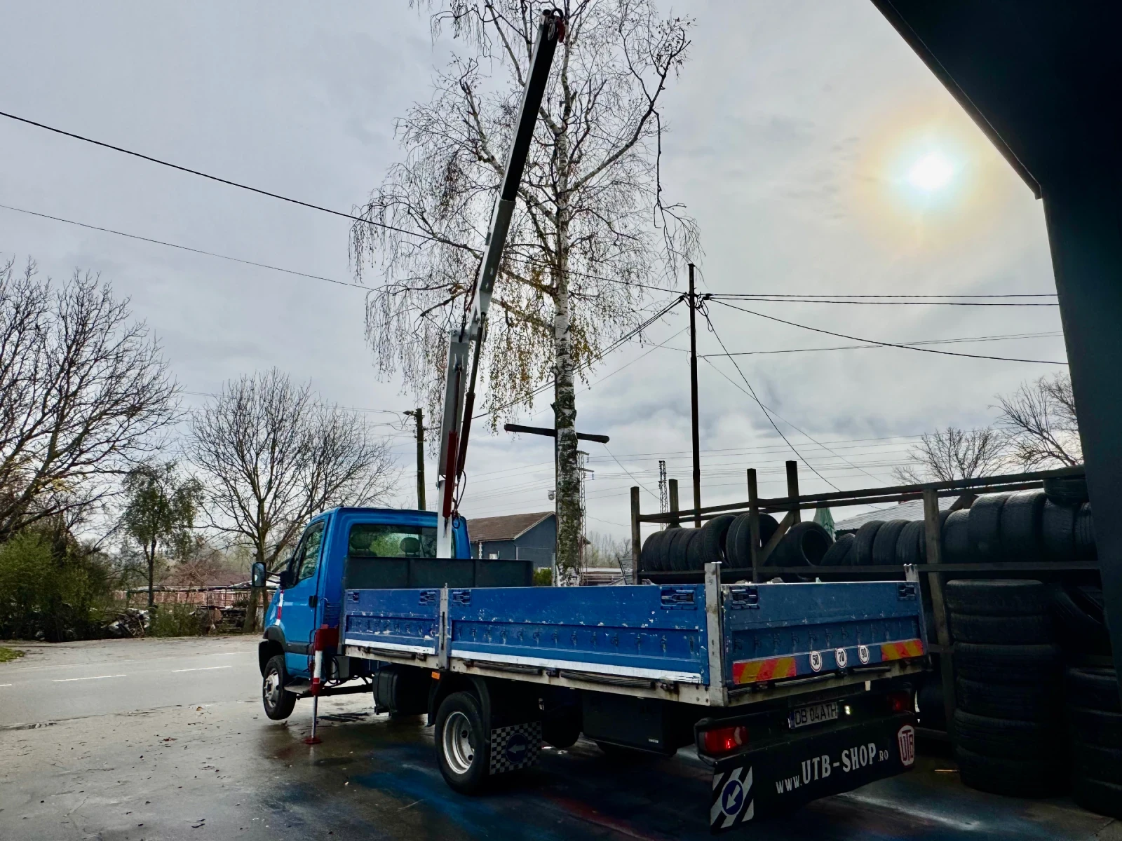 Iveco 35c15 КРАН 3, 5тона - изображение 4