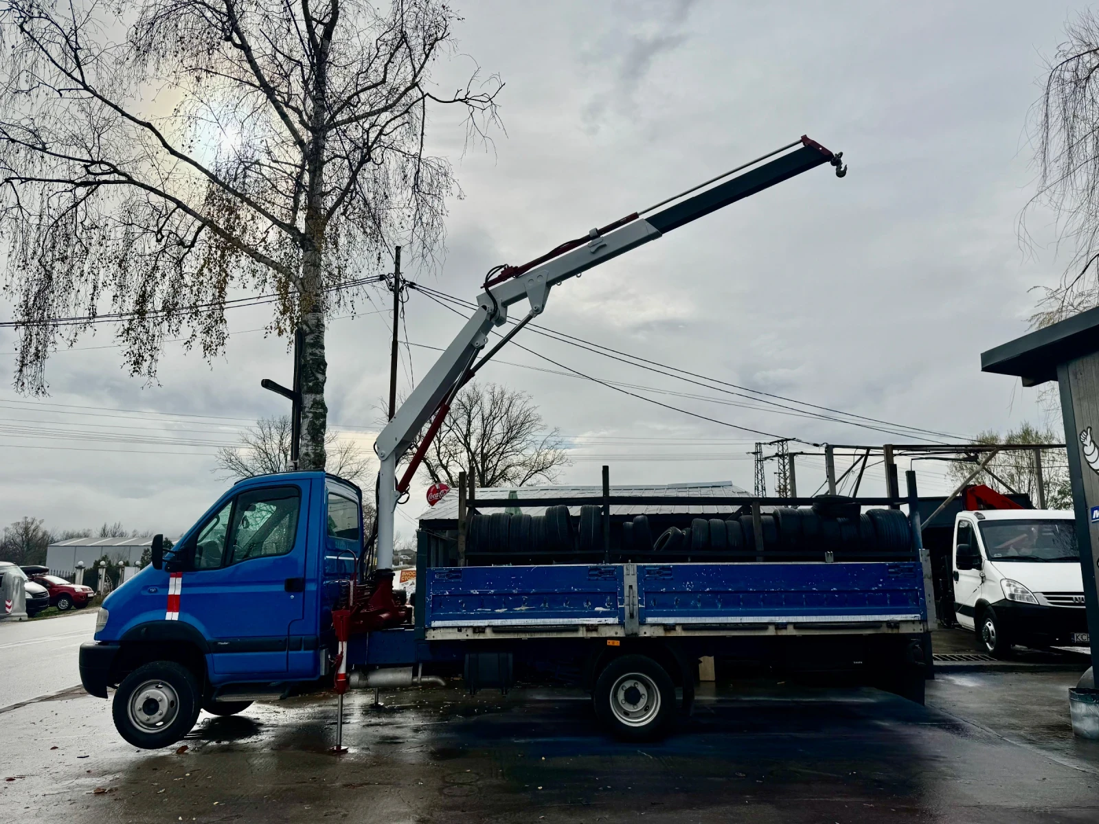 Iveco 35c15 КРАН 3, 5тона - изображение 3