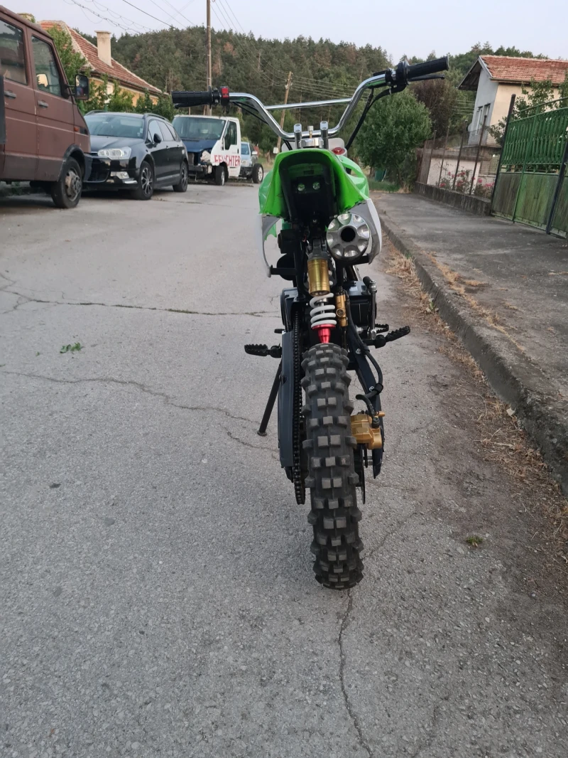 Kawasaki Kx 125 китайски, снимка 11 - Мотоциклети и мототехника - 51613968