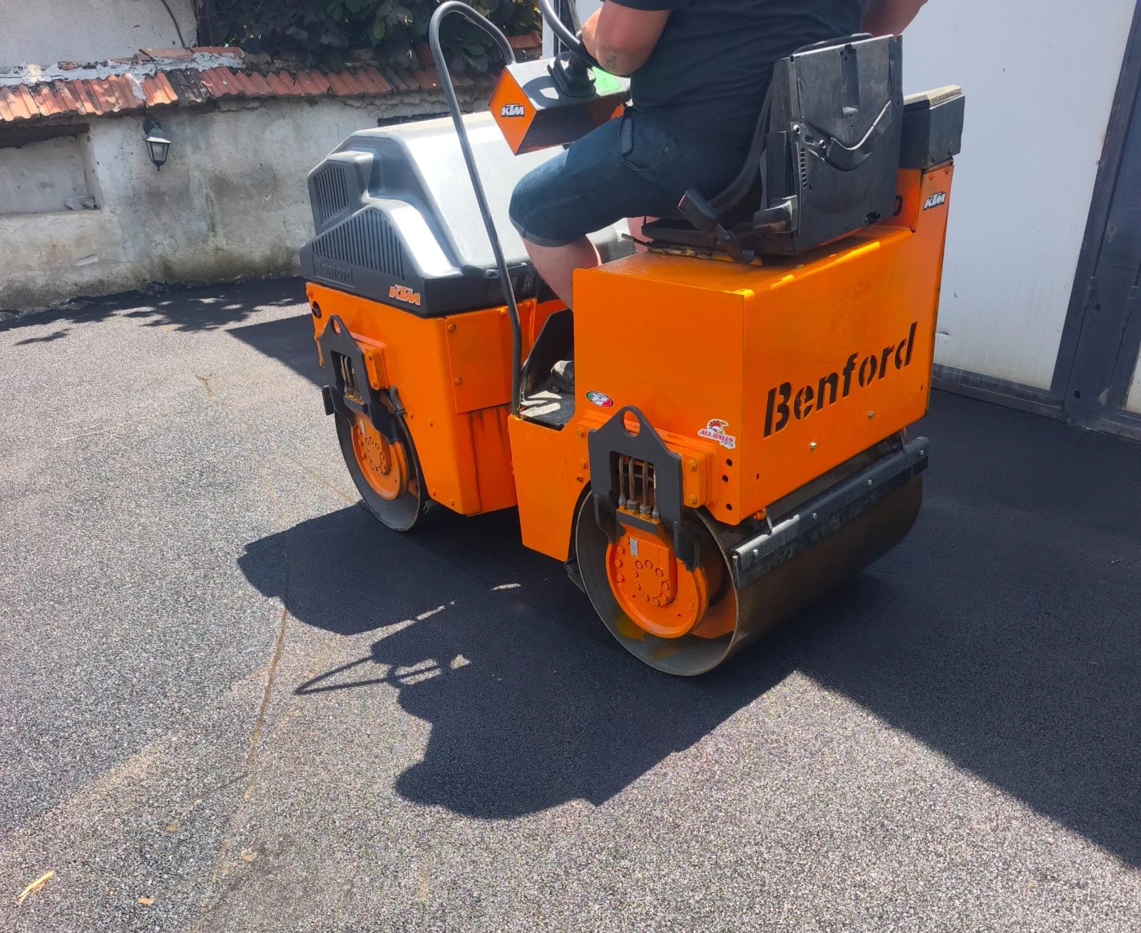 Валяк Друга марка Terex BENFORD , снимка 5 - Индустриална техника - 55318779