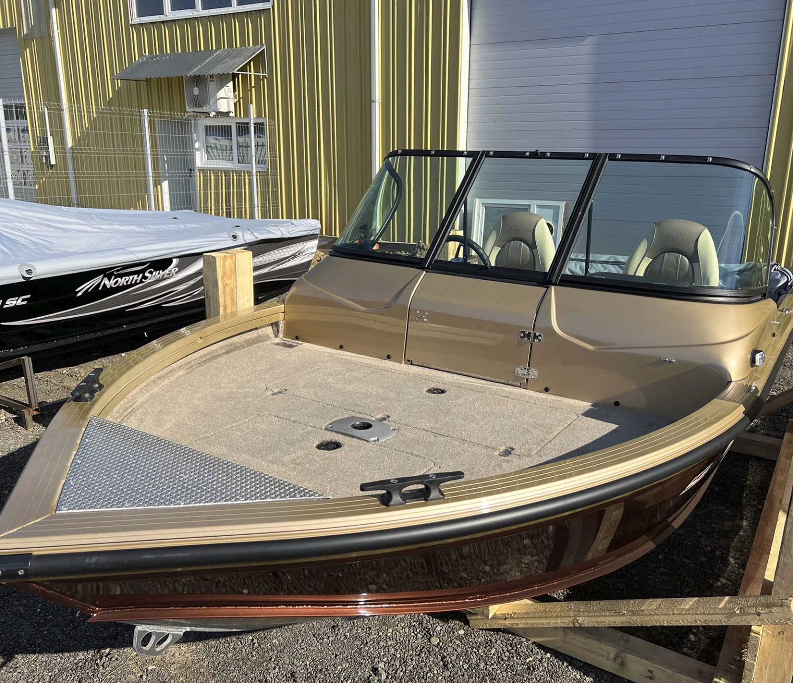    North Silver 525 Lite | Mobile.bg   1