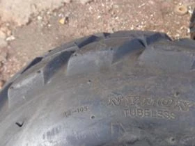 Гуми, снимка 9