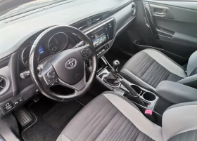 Toyota Auris 1.4D4D, снимка 6