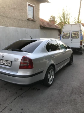     Skoda Octavia 300.