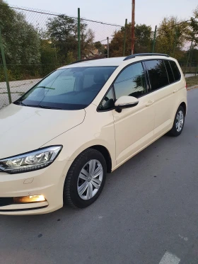 VW Touran 2.0 TDI , снимка 3