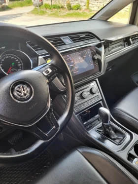 VW Touran 2.0 TDI , снимка 10