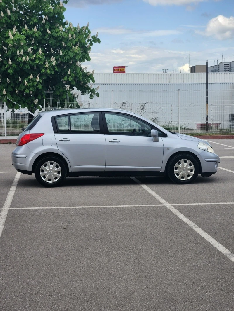 Nissan Tiida 1.5 dCi Климатроник , снимка 6 - Автомобили и джипове - 48253114