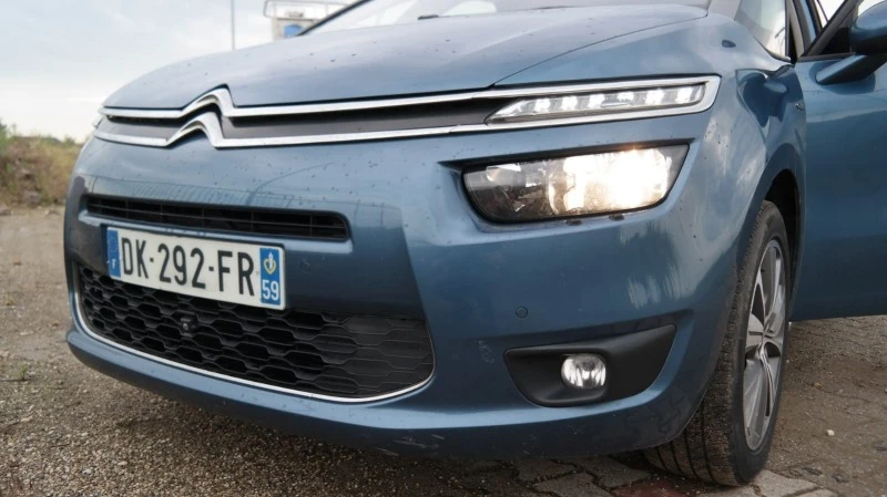 Citroen C4 Picasso 1.6, снимка 9 - Автомобили и джипове - 44764138