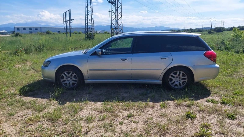 Subaru Legacy 2.5i, снимка 3 - Автомобили и джипове - 47540730