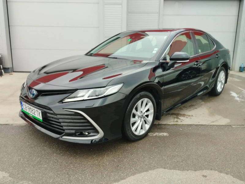 Toyota Camry 2.5 Hybrid Comfort, снимка 1 - Автомобили и джипове - 48585103