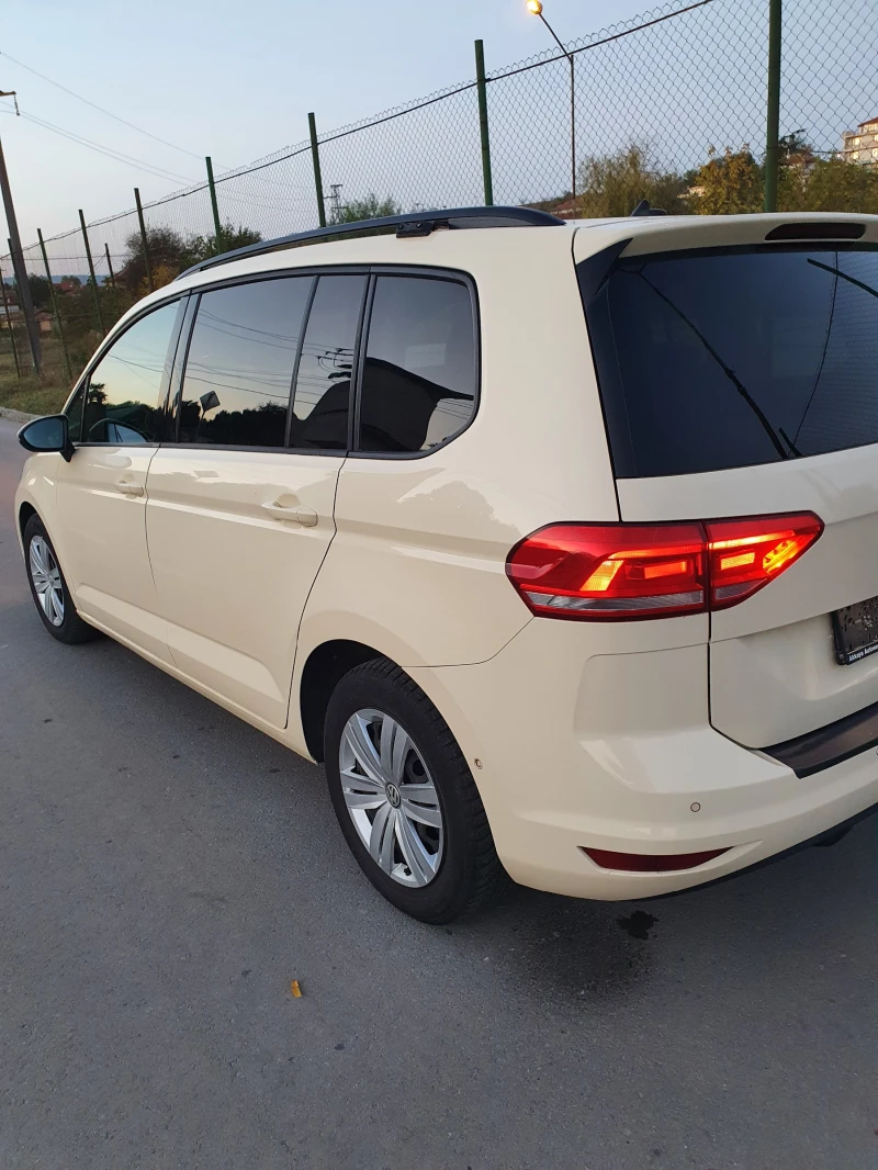 VW Touran 2.0 TDI , снимка 5 - Автомобили и джипове - 48820975