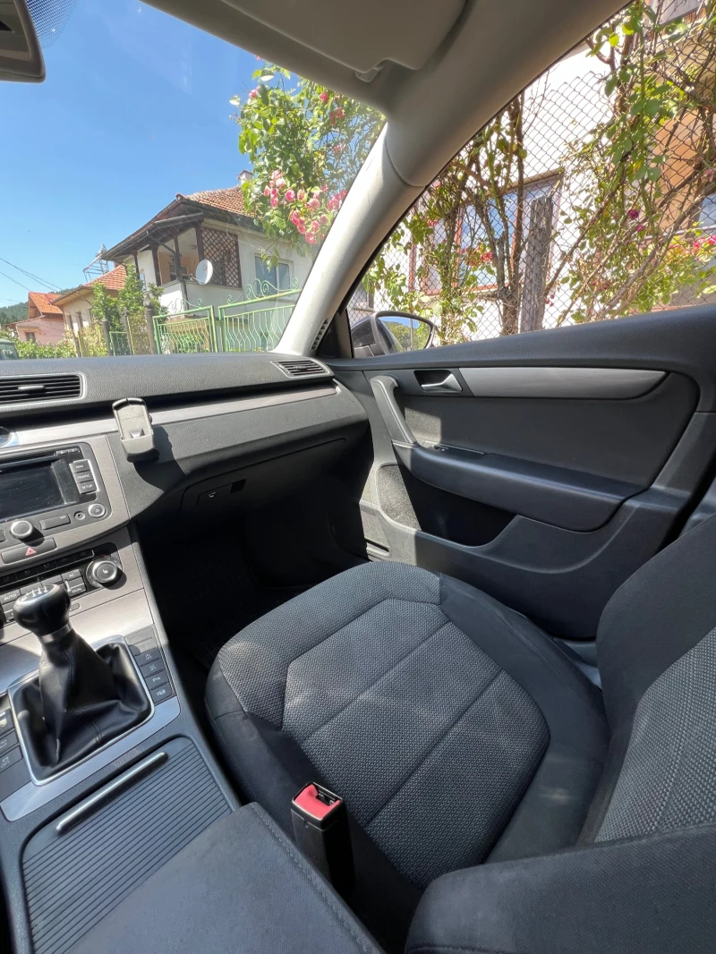 VW Passat Variant, снимка 3 - Автомобили и джипове - 52914379