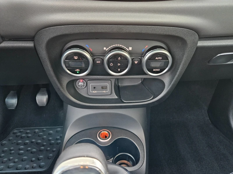 Fiat 500L 1.4 95кс TOP, снимка 13 - Автомобили и джипове - 52487588