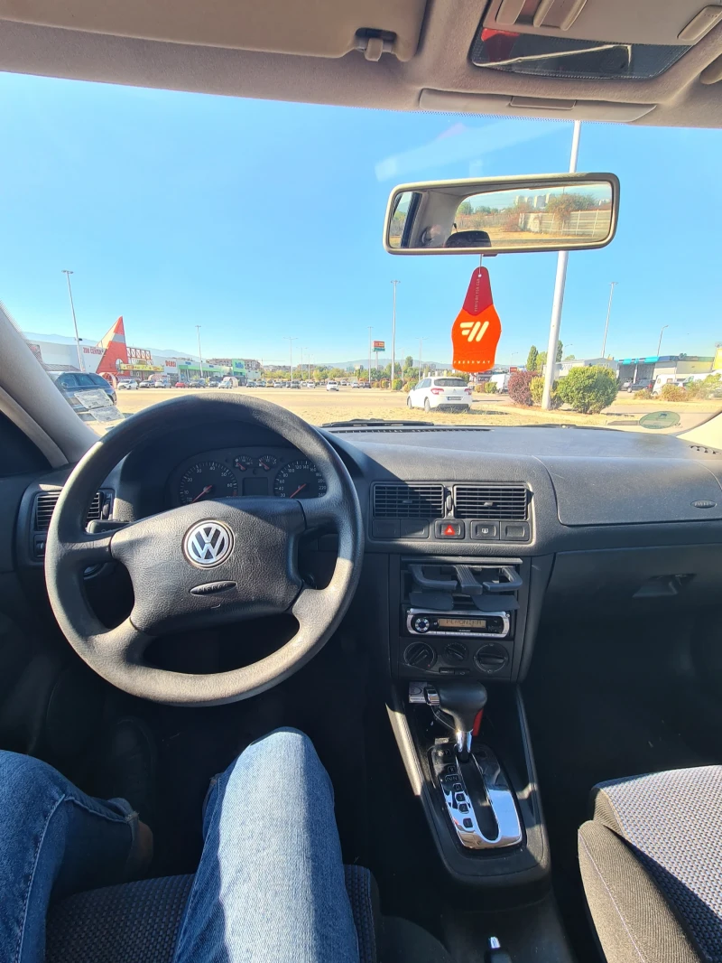 VW Golf, снимка 6 - Автомобили и джипове - 52506153