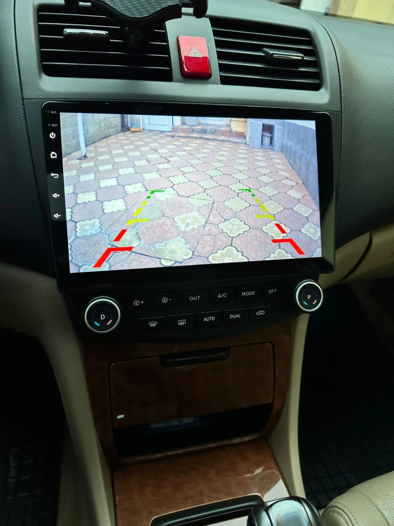 Honda Accord 2.4 АТ, ГАЗ, ШВЕЙЦАРИЯ!, снимка 13 - Автомобили и джипове - 52624504