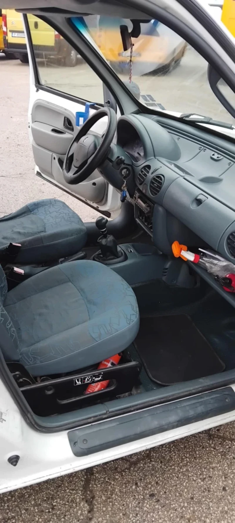 Renault Kangoo, снимка 10 - Автомобили и джипове - 53032410