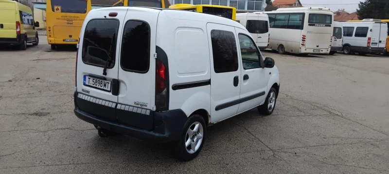 Renault Kangoo, снимка 8 - Автомобили и джипове - 53032410