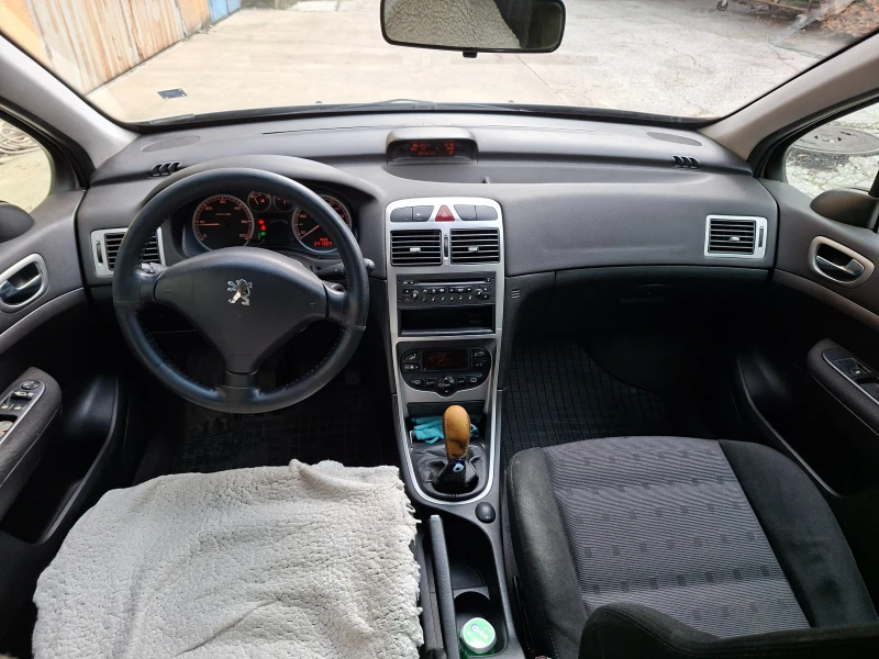 Peugeot 307 SW, 2.0HDI, снимка 10 - Автомобили и джипове - 53594763