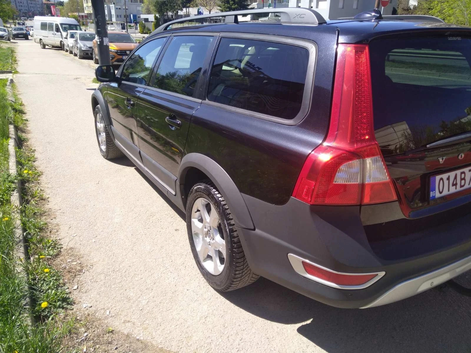 Volvo Xc70 2.4D5 AWD - изображение 7