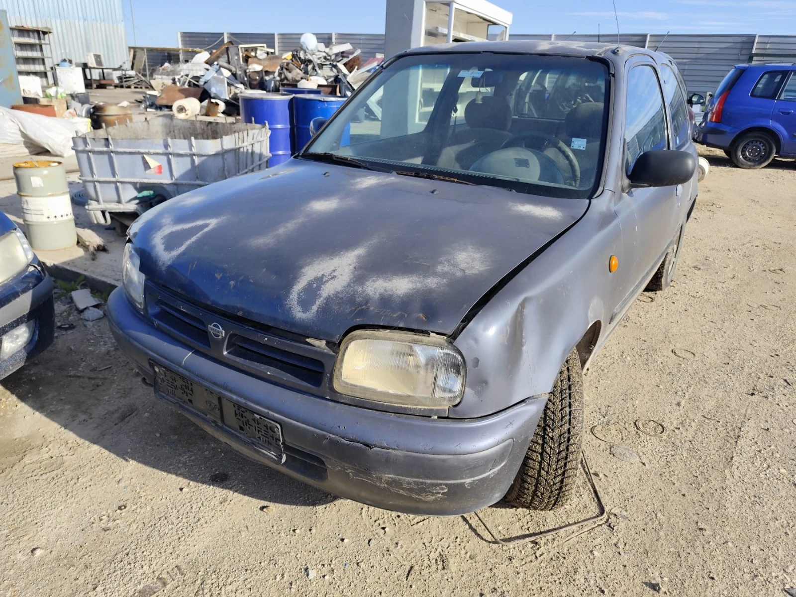 Nissan Micra 1.0 - изображение 2