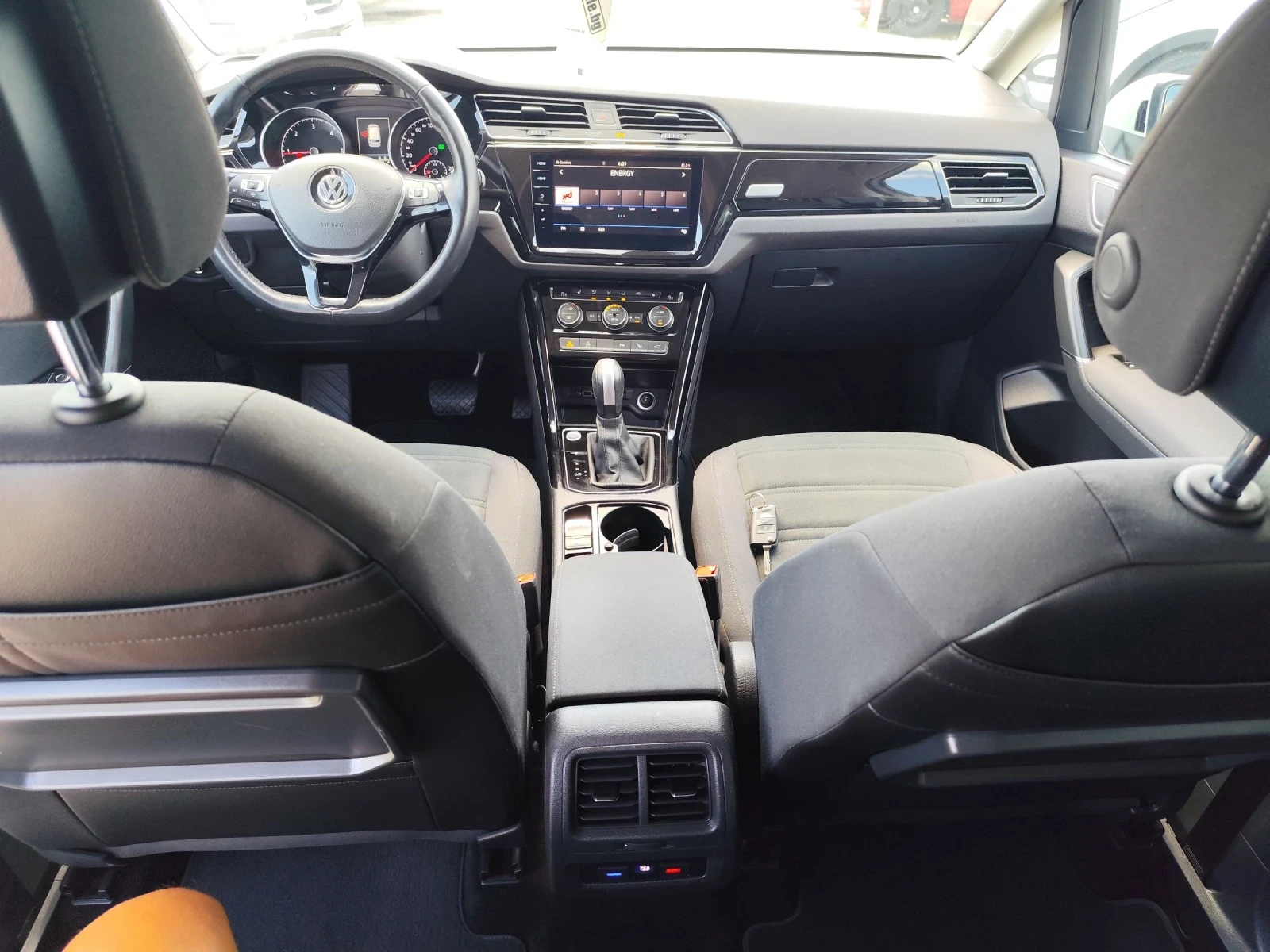 VW Touran 2.0 TDI Highline ���������  | Mobile.bg � ����������� 14