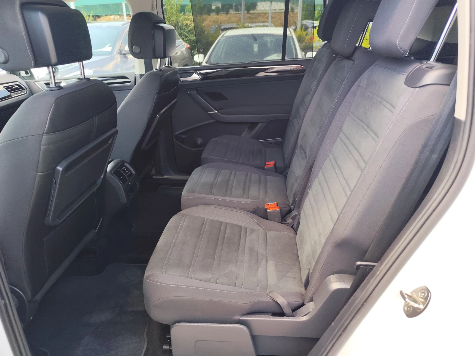 VW Touran 2.0 TDI Highline ���������  | Mobile.bg � ����������� 12
