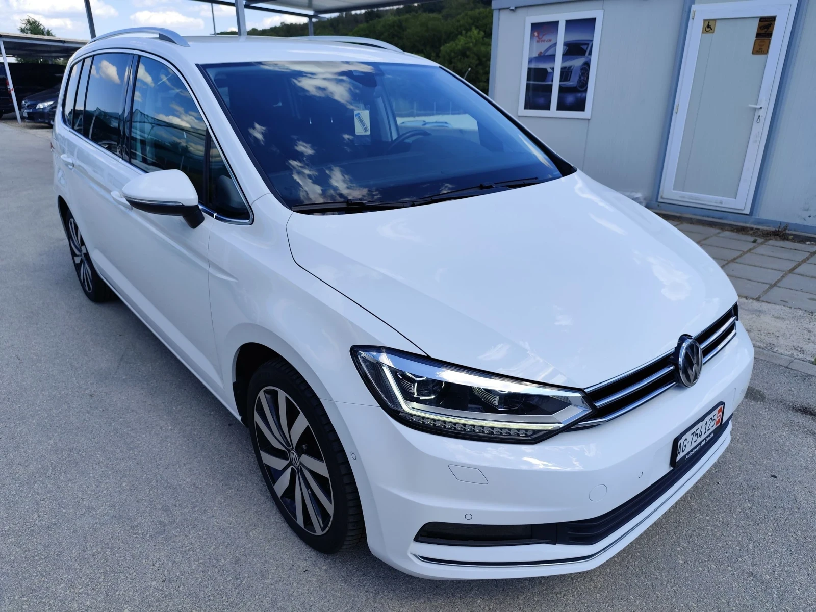 VW Touran 2.0 TDI Highline ���������  | Mobile.bg � ����������� 1