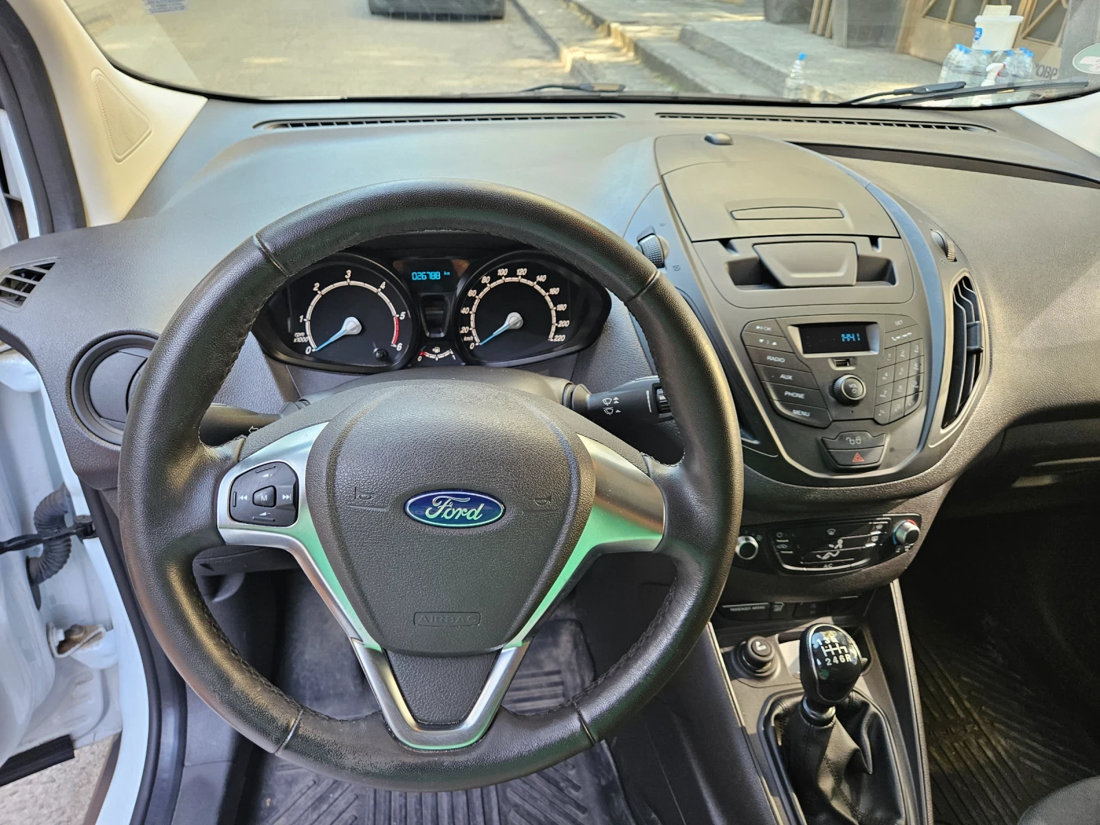 Ford Courier  - изображение 9