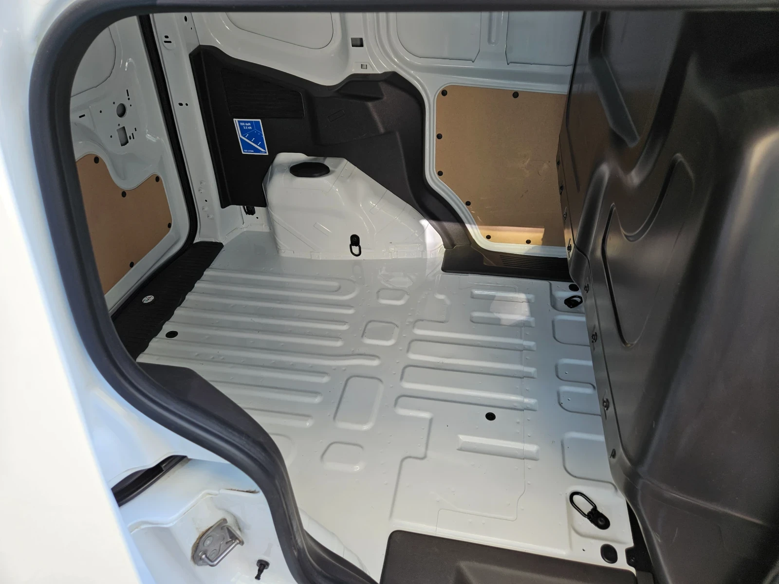Ford Courier  - изображение 7