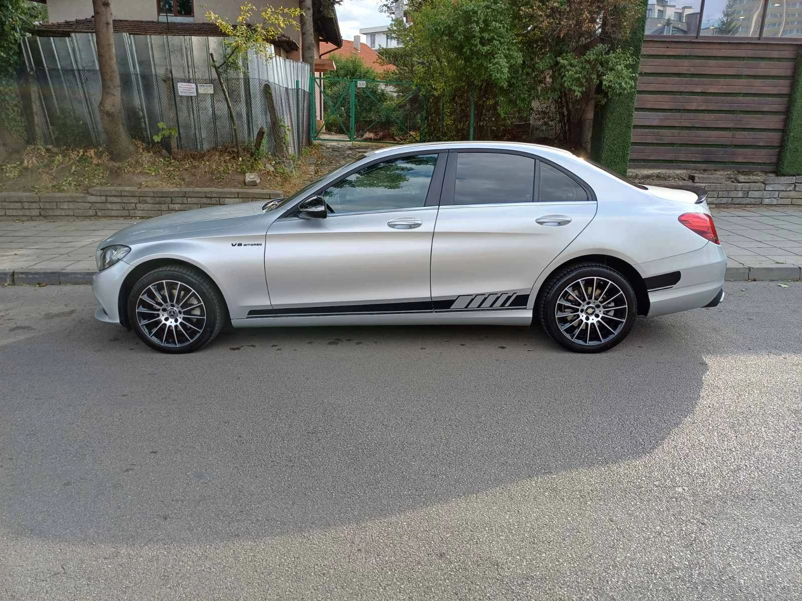 Mercedes-Benz C 180 d AMG-Line - изображение 4