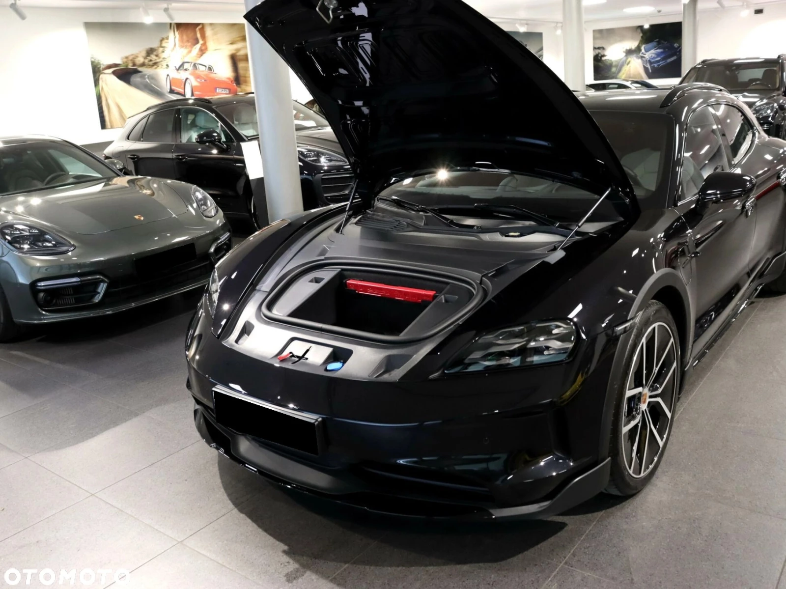 Porsche Taycan  4 Cross Turismo 105 kWh - изображение 5