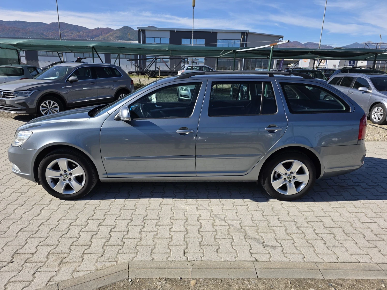 Skoda Octavia 1.6TDi 153000km NAVi  Лизинг - изображение 4