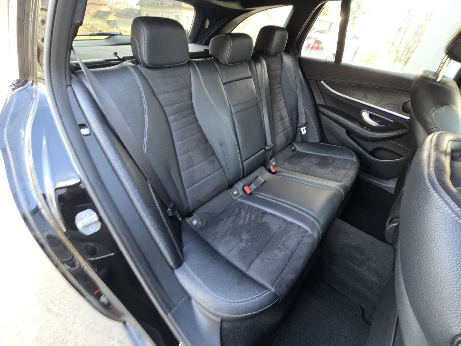 Mercedes-Benz E 220 2.2CDI 194�.� AMG LINE Head-up | Mobile.bg � ����������� 14