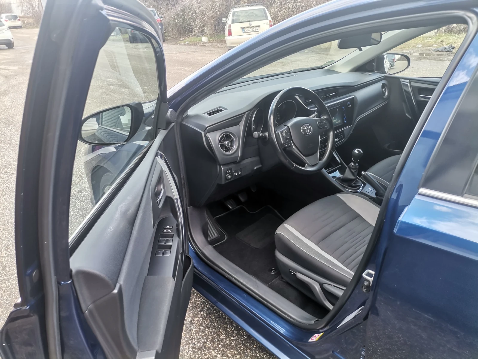 Toyota Auris 1.4D4D | Mobile.bg � ����������� 7