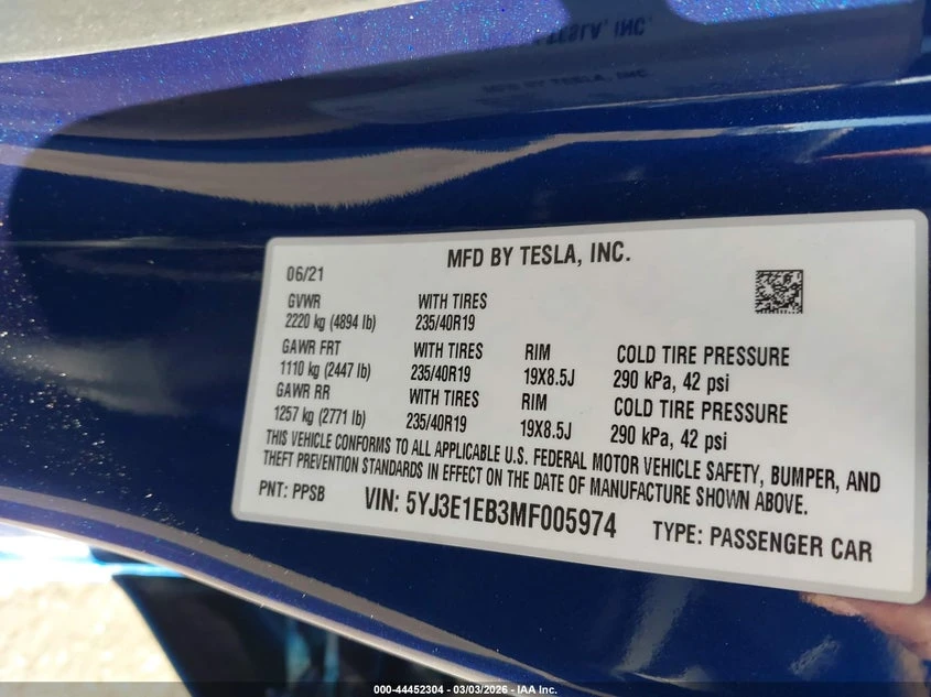 Tesla Model 3 Long Range Dual Motor All-Wheel Drive, снимка 9 - Автомобили и джипове - 53848407