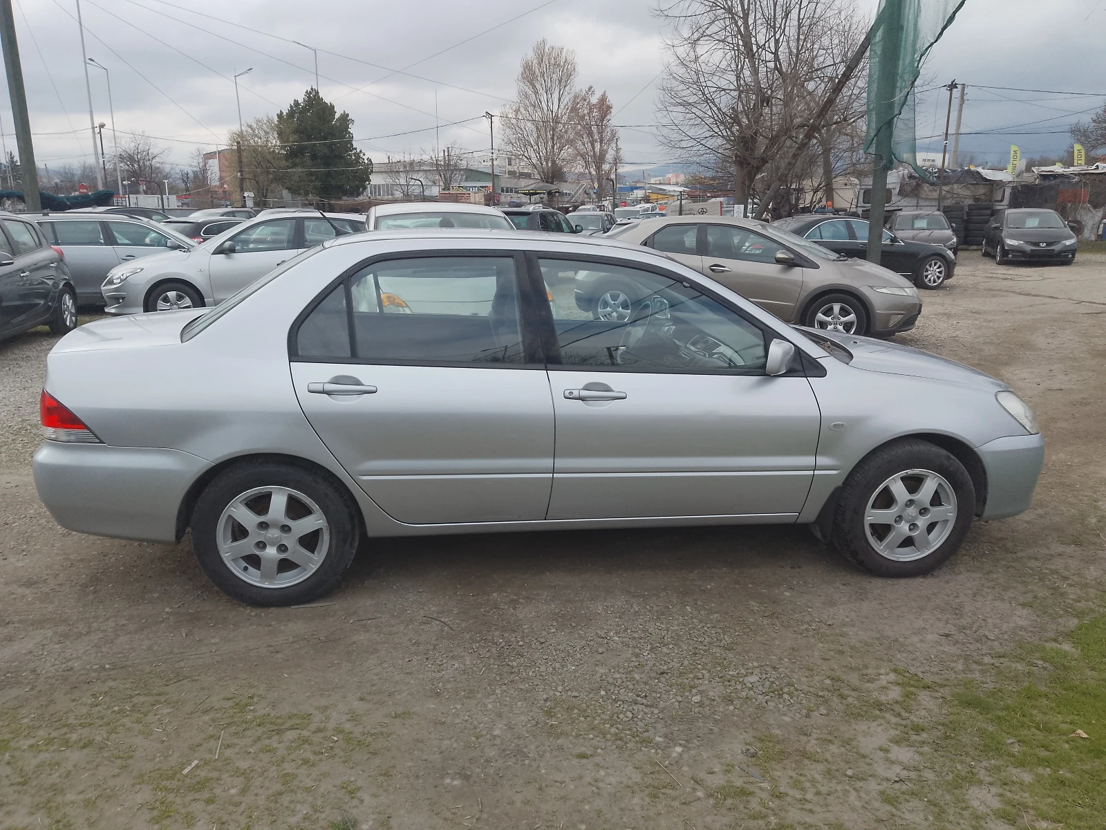 Mitsubishi Lancer 1.6i BiFuel Фабр.Газ, снимка 6 - Автомобили и джипове - 53938458