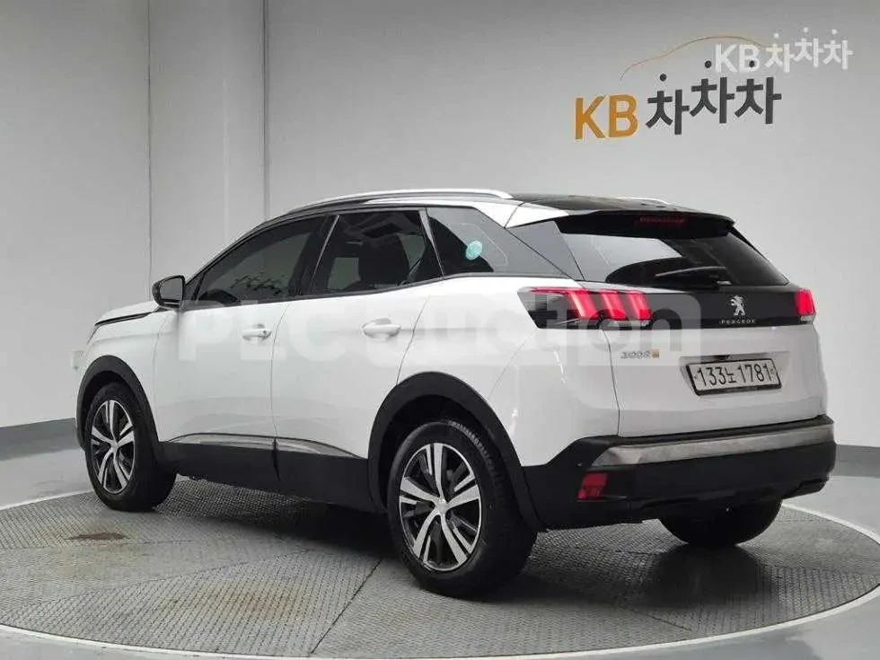 Peugeot 3008 * AWD* , снимка 4 - Автомобили и джипове - 54083091