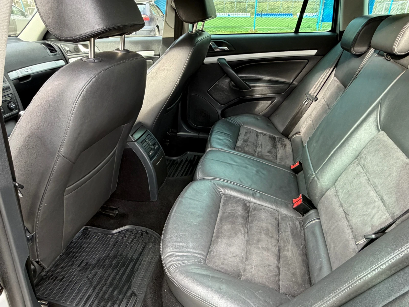 Skoda Octavia 2.0TDI SCOUT 4�4 | Mobile.bg � ����������� 13