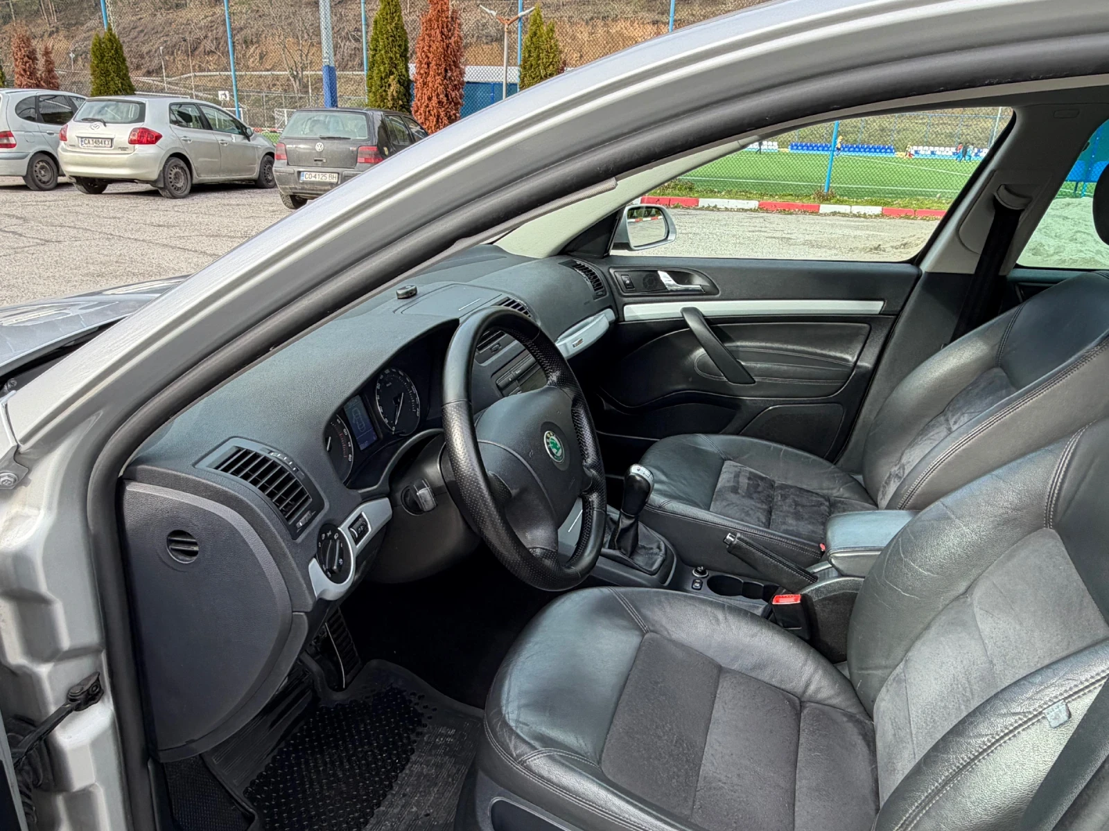 Skoda Octavia 2.0TDI SCOUT 4�4 | Mobile.bg � ����������� 10