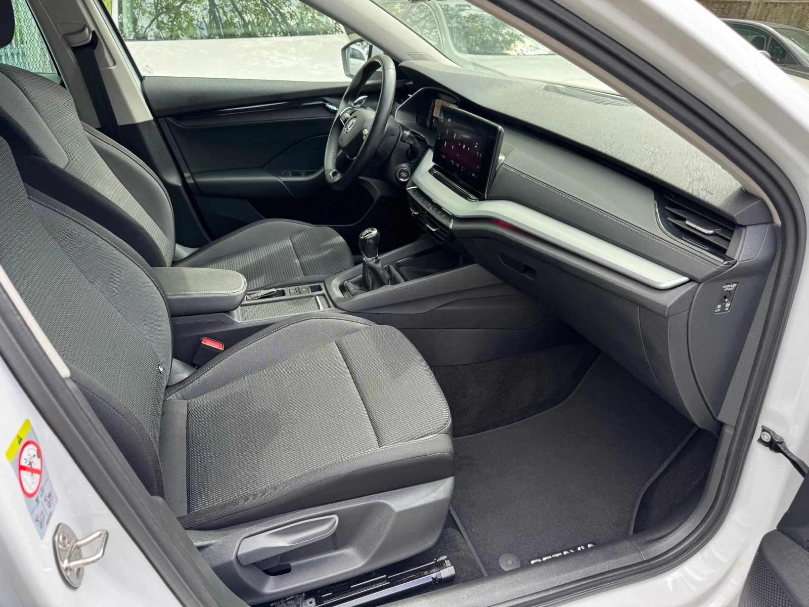 Skoda Octavia 2.0TDI* Style* Crystal* Virtual, снимка 15 - Автомобили и джипове - 54469641