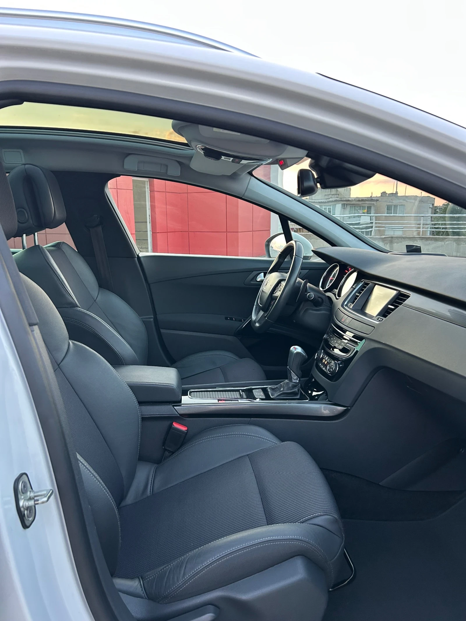 Peugeot 508 2.0 BlueHDI 180к.с.//Автоматик //Панорама, снимка 13 - Автомобили и джипове - 54692864