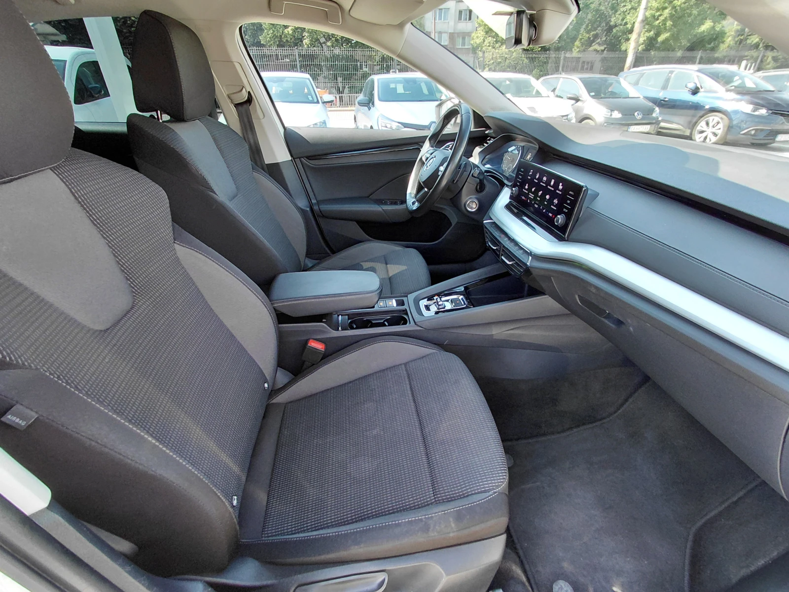 Skoda Octavia 2.0TDI/115к.с/DSG/Ambition, снимка 12 - Автомобили и джипове - 54970631