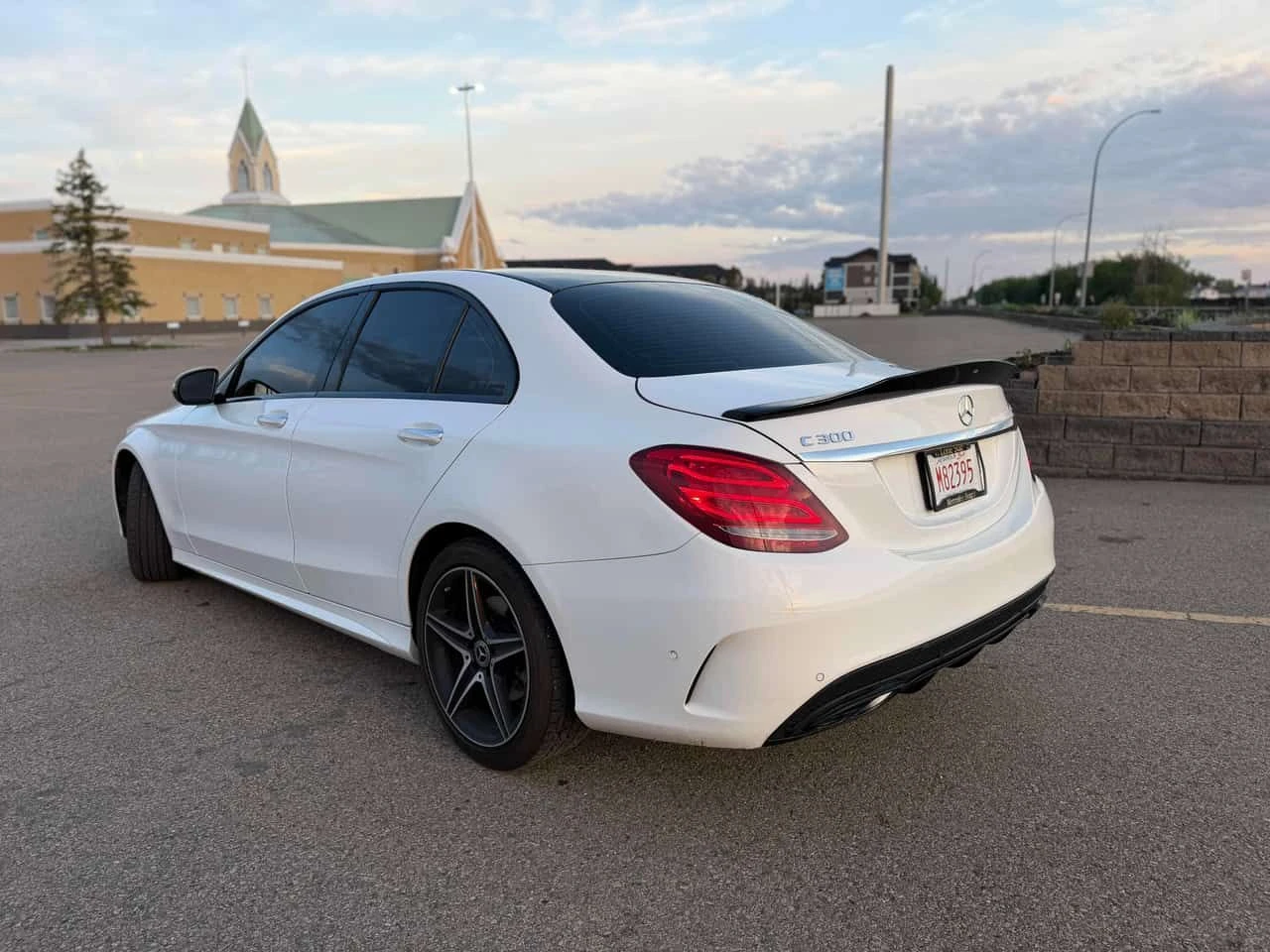 Mercedes-Benz C 300 * CARFAX * БЕЗ ПЪРВОНАЧАЛНА ВНОСКА, снимка 2 - Автомобили и джипове - 55269282