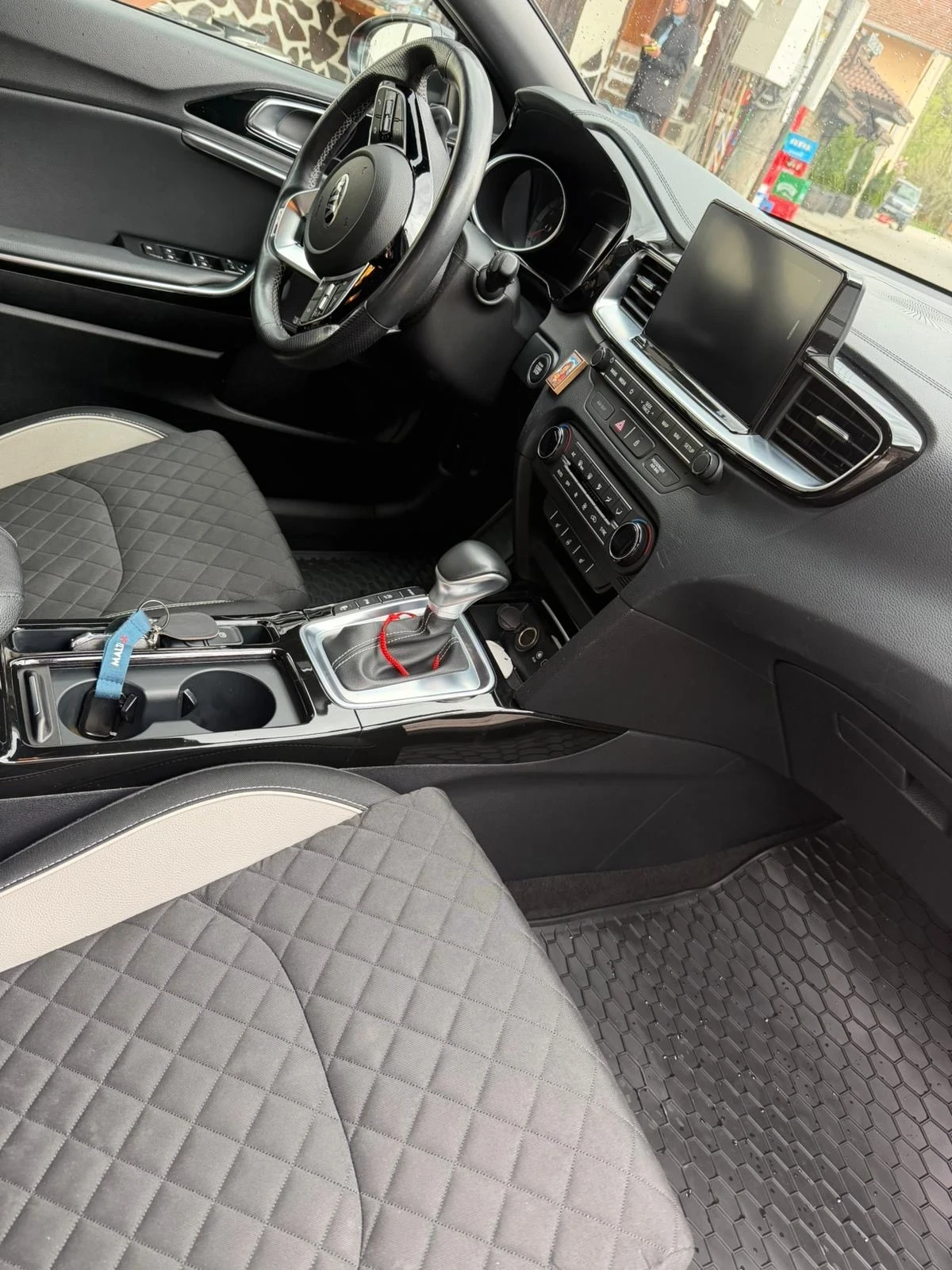 Kia Pro ceed 1.4 БЕНЗИН, снимка 7 - Автомобили и джипове - 55573253