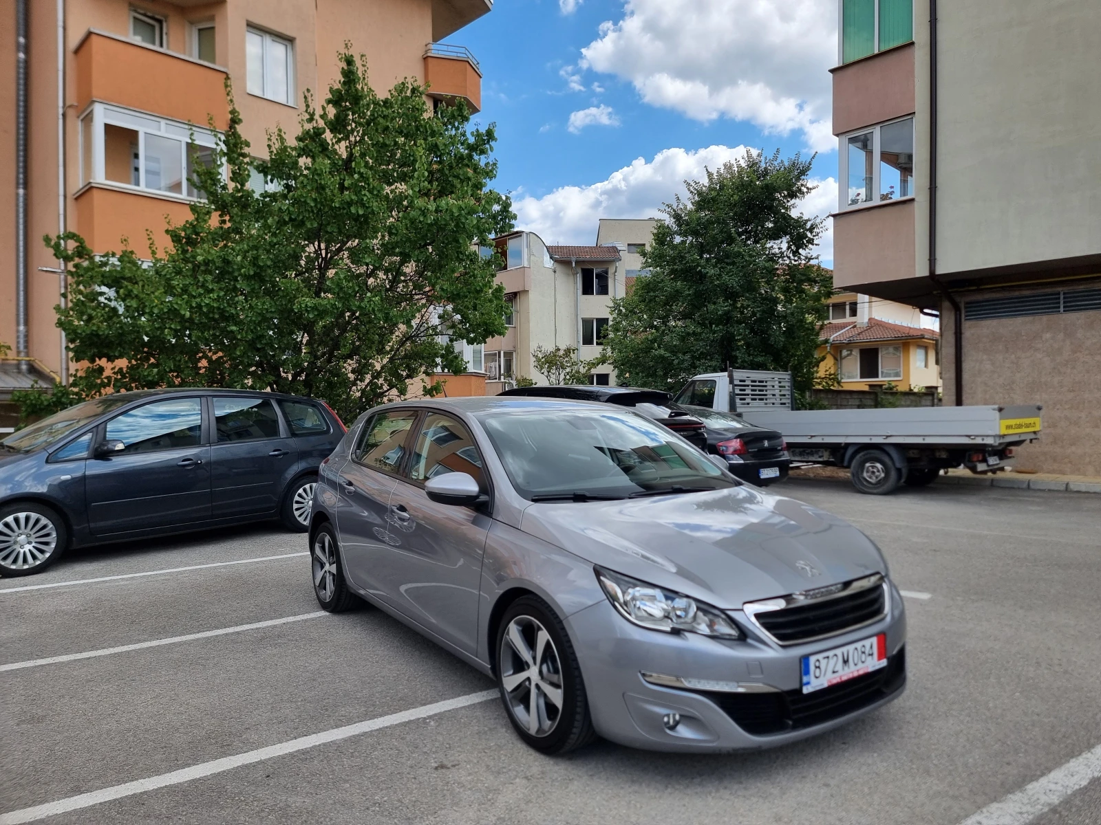 Peugeot 308 1.6HDI* LED* NAVI, снимка 4 - Автомобили и джипове - 55665567