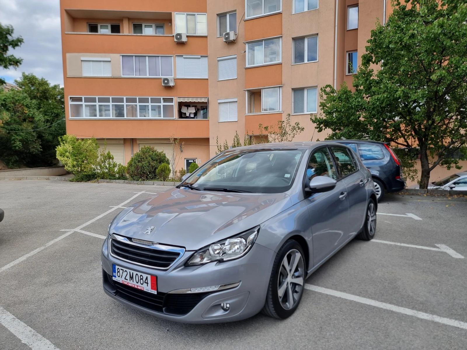Peugeot 308 1.6HDI* LED* NAVI