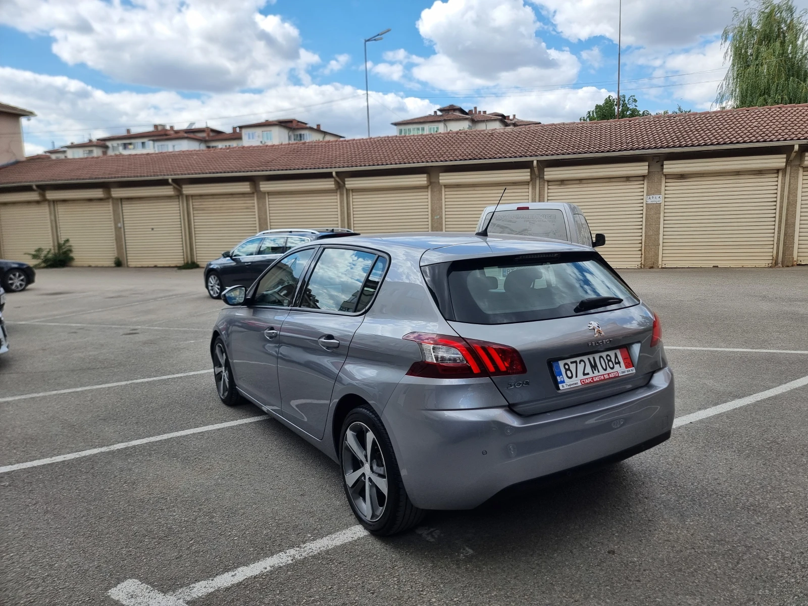 Peugeot 308 1.6HDI* LED* NAVI, снимка 9 - Автомобили и джипове - 55665567